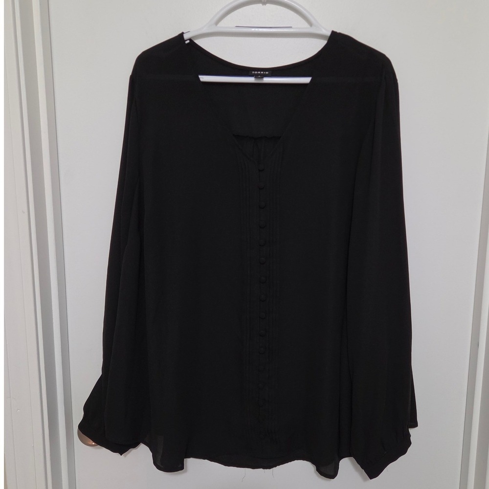 Torrid Womens Plus Size 3 Black Georgette Pintuck V-Neck Long Sleeve Blouse